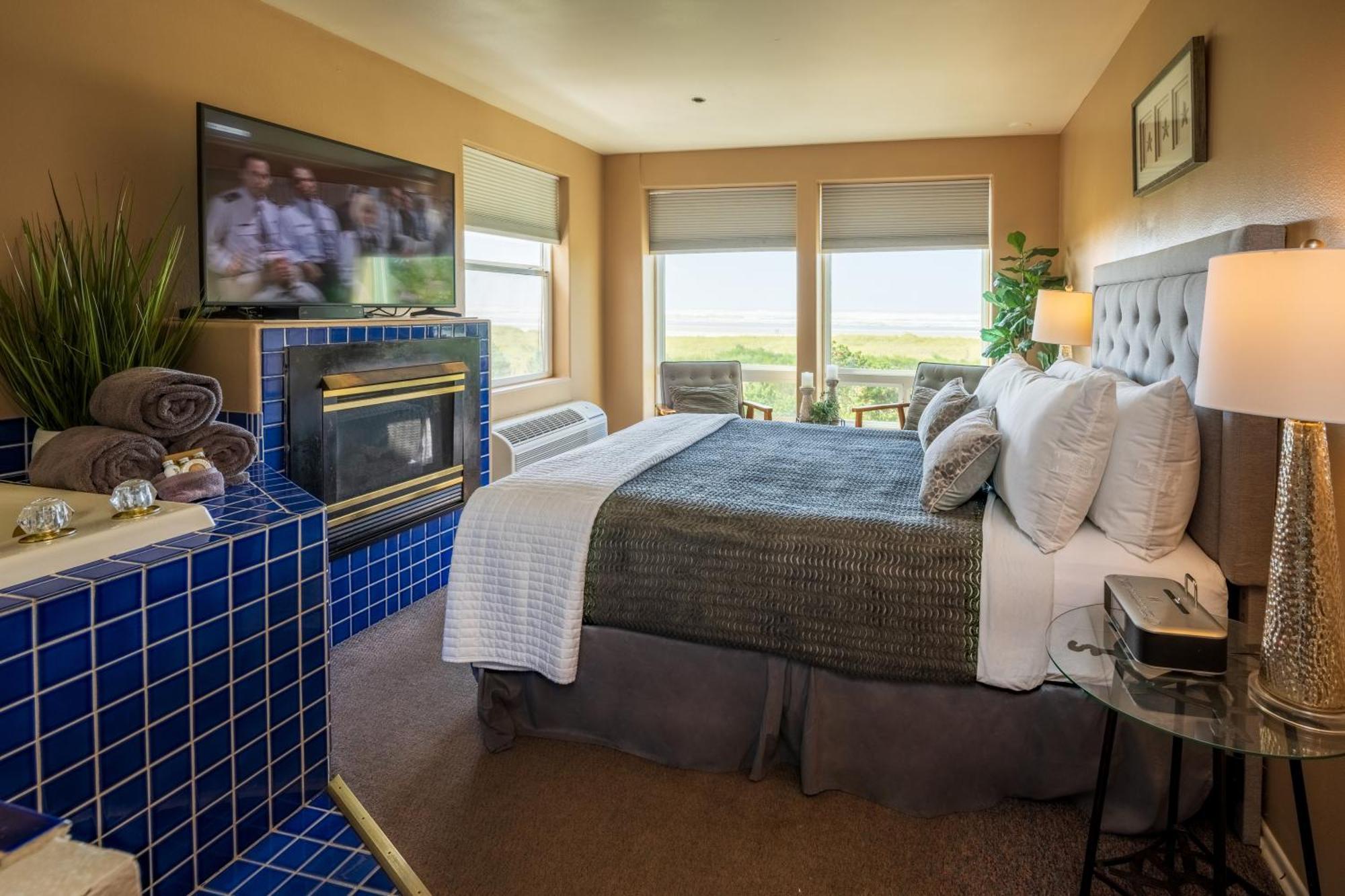 The Oceanfront Inn 4*